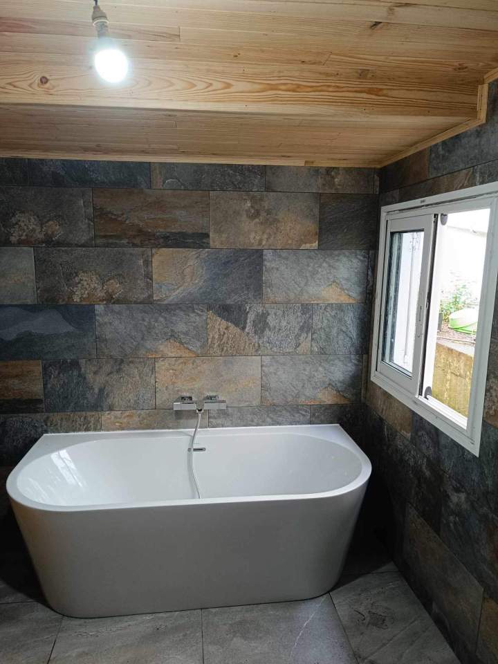Salle de bain rénovée La Réunion